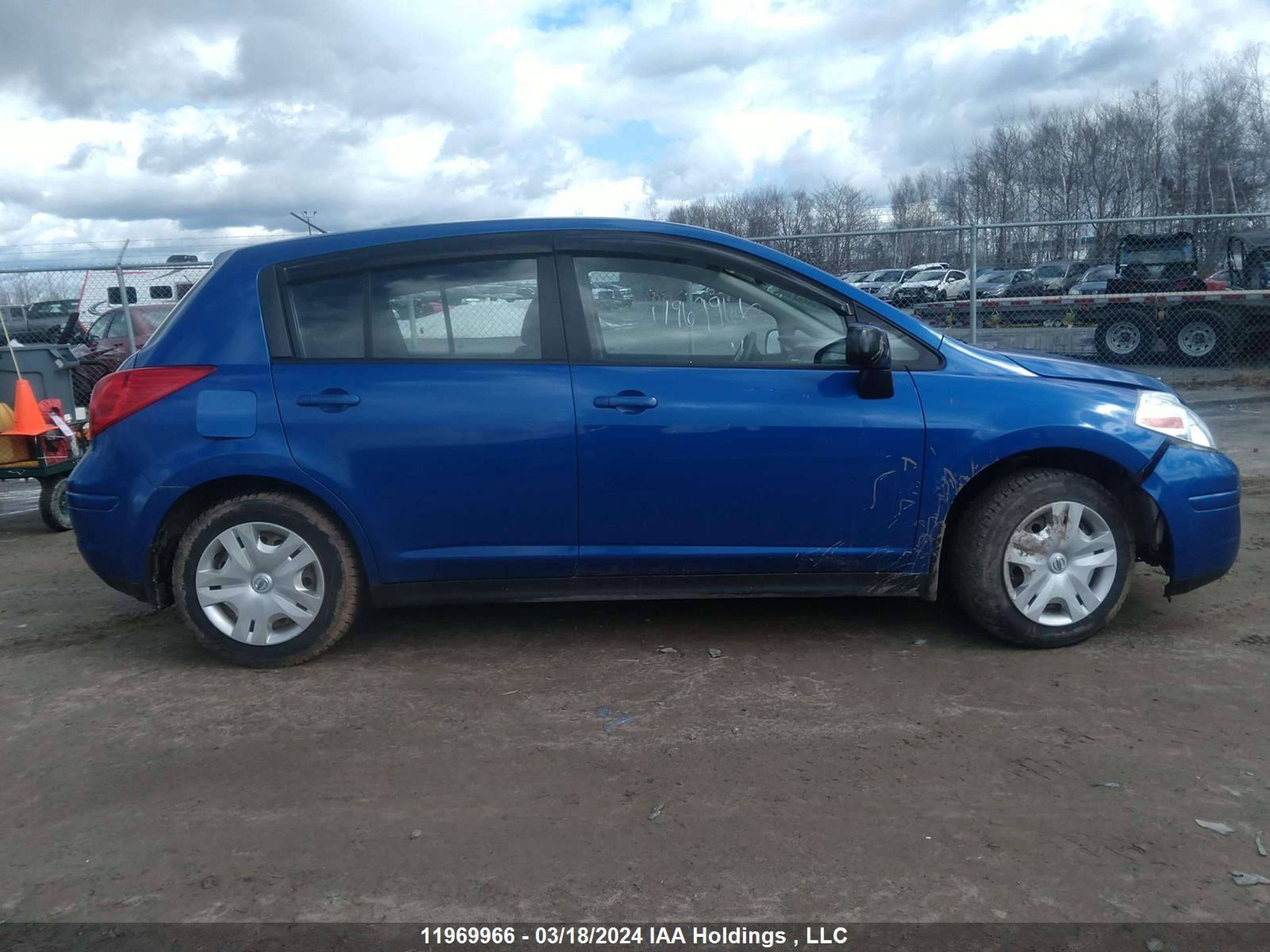 Photo 13 VIN: 3N1BC1CP1BL496370 - NISSAN VERSA 