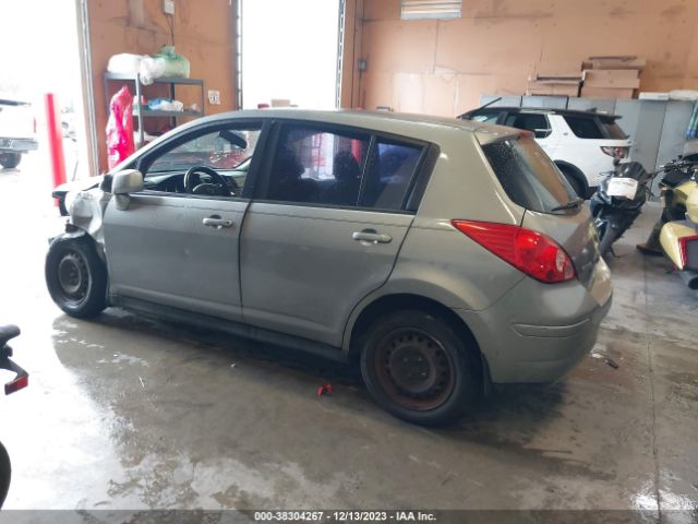 Photo 2 VIN: 3N1BC1CP1BL503057 - NISSAN VERSA 