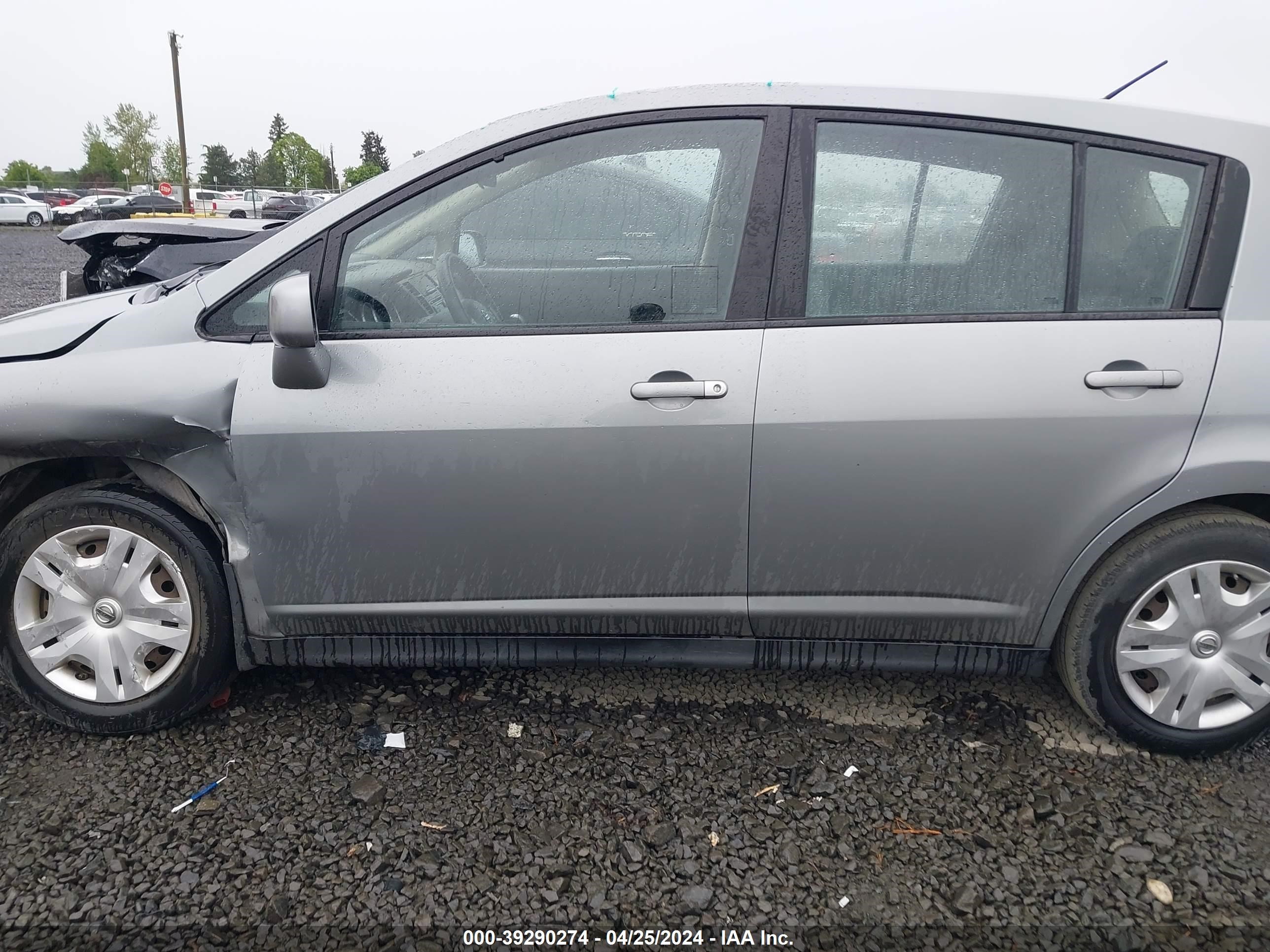 Photo 13 VIN: 3N1BC1CP2AL385051 - NISSAN VERSA 