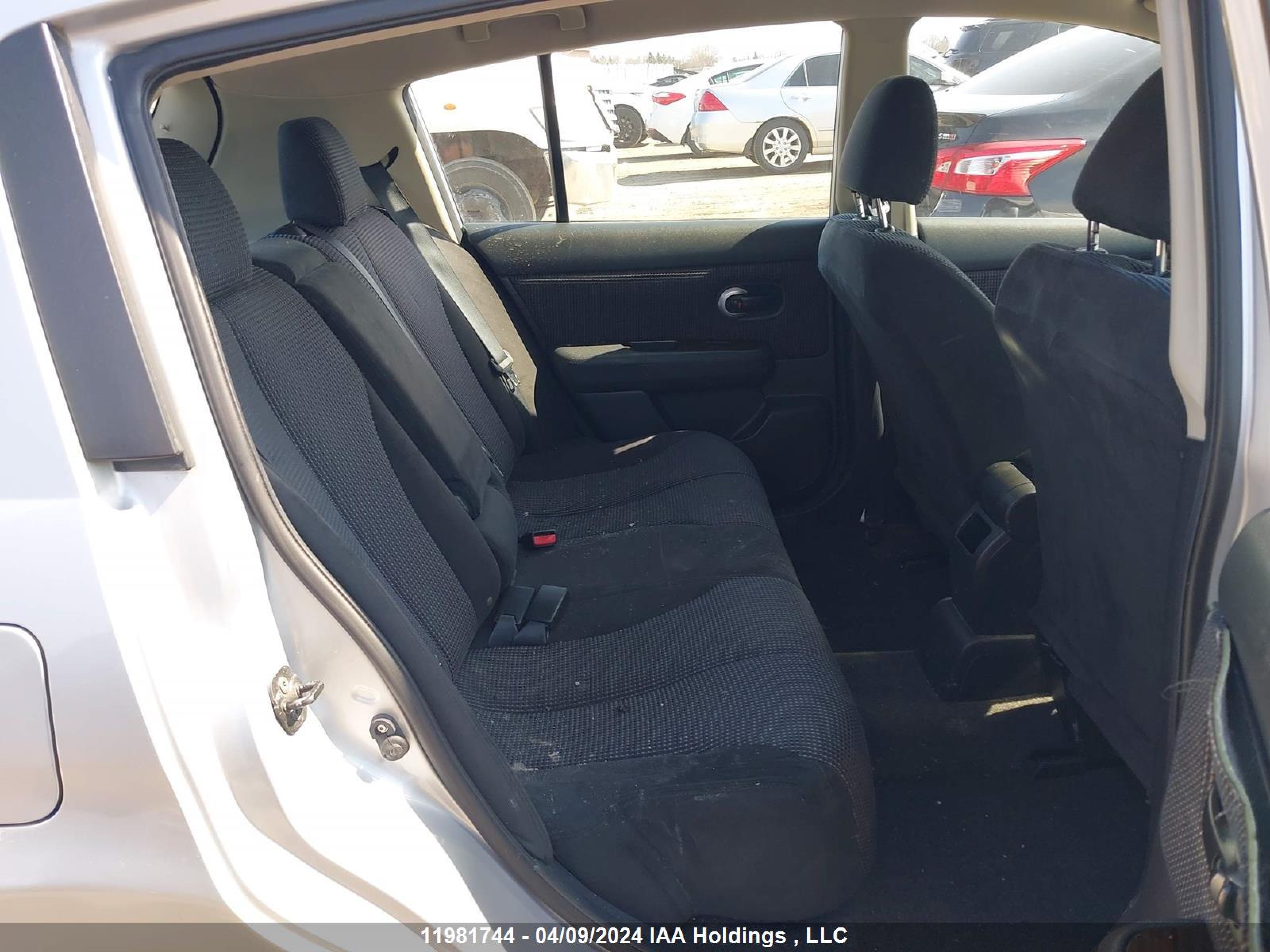 Photo 7 VIN: 3N1BC1CP2BL381650 - NISSAN VERSA 