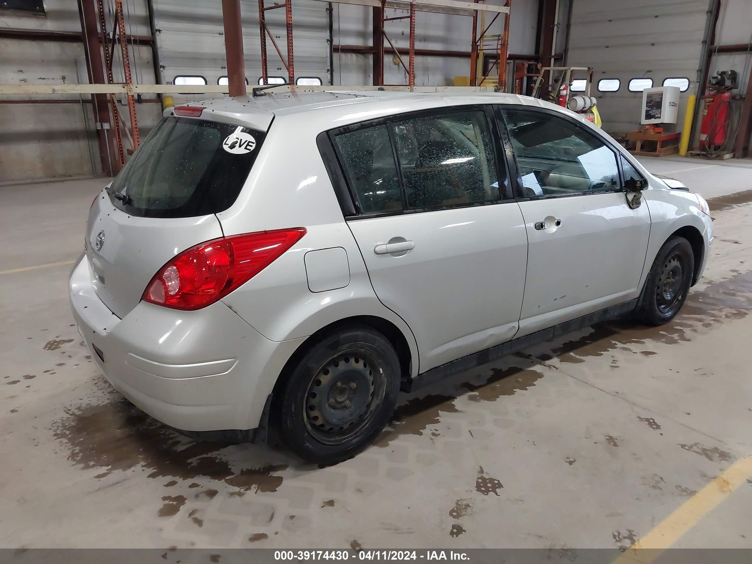 Photo 3 VIN: 3N1BC1CP2BL425274 - NISSAN VERSA 