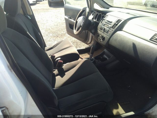 Photo 4 VIN: 3N1BC1CP2BL440888 - NISSAN VERSA 