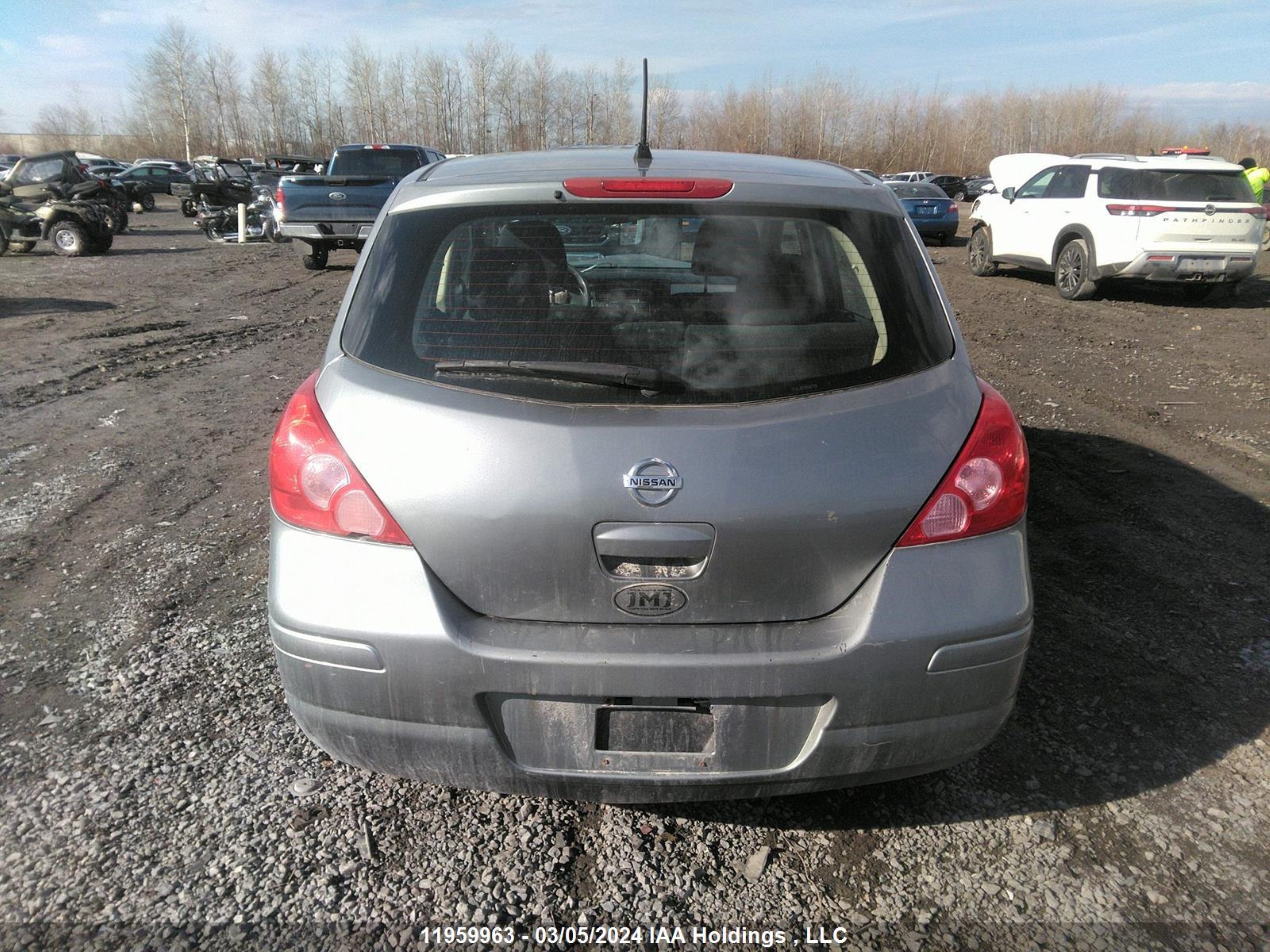 Photo 16 VIN: 3N1BC1CP2BL460090 - NISSAN VERSA 