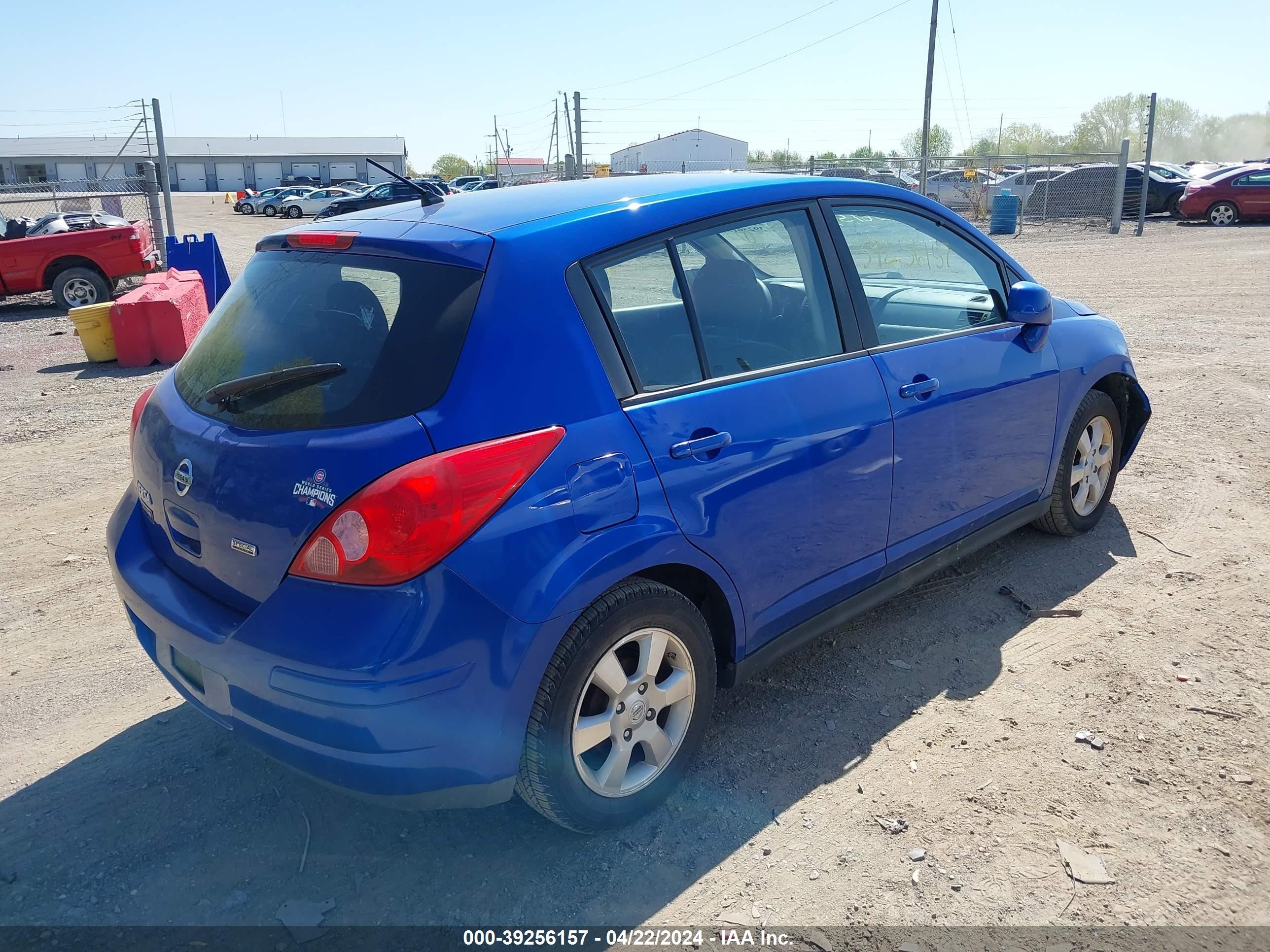 Photo 3 VIN: 3N1BC1CP2CK199471 - NISSAN VERSA 