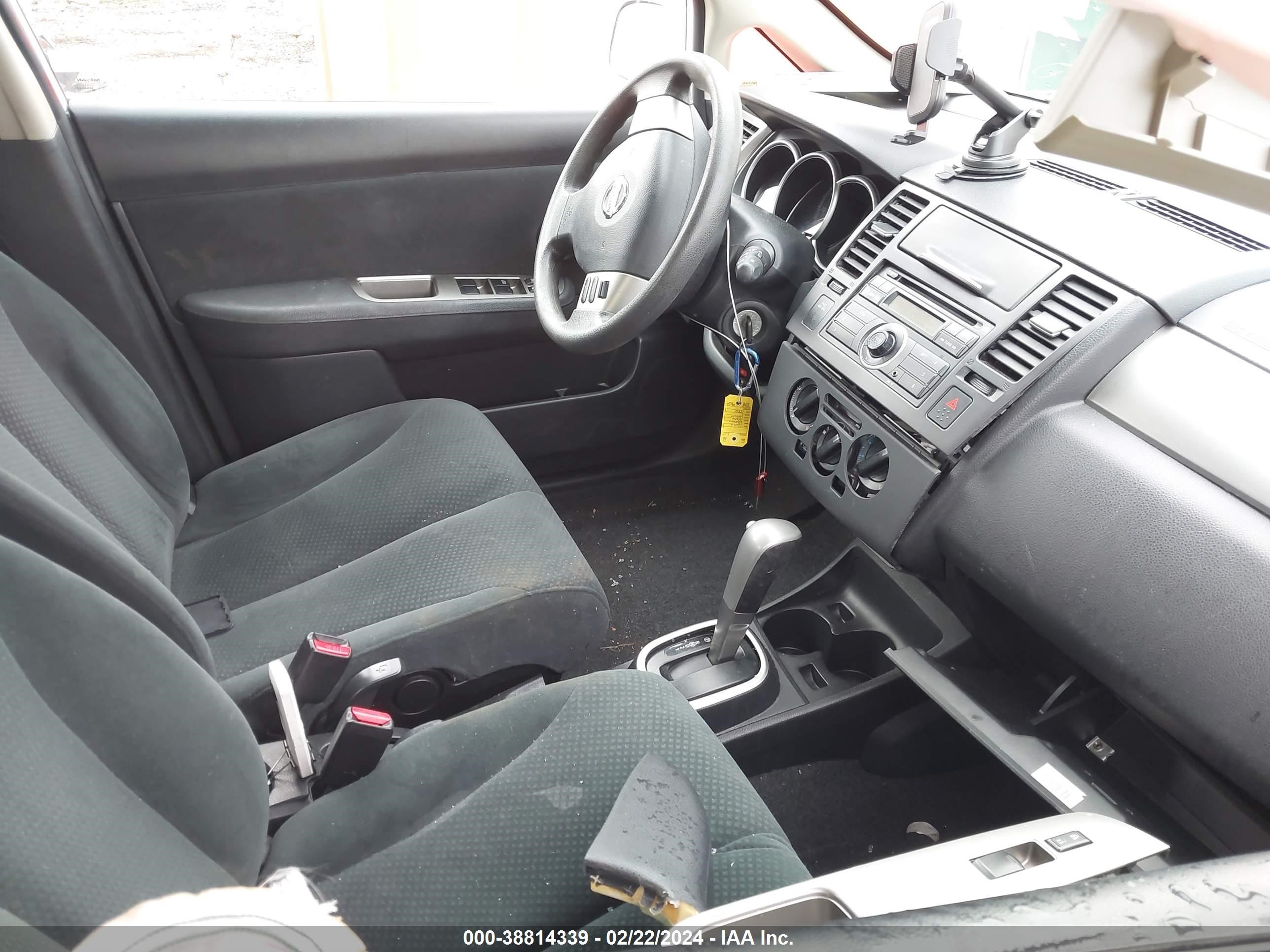 Photo 4 VIN: 3N1BC1CP2CK238088 - NISSAN VERSA 