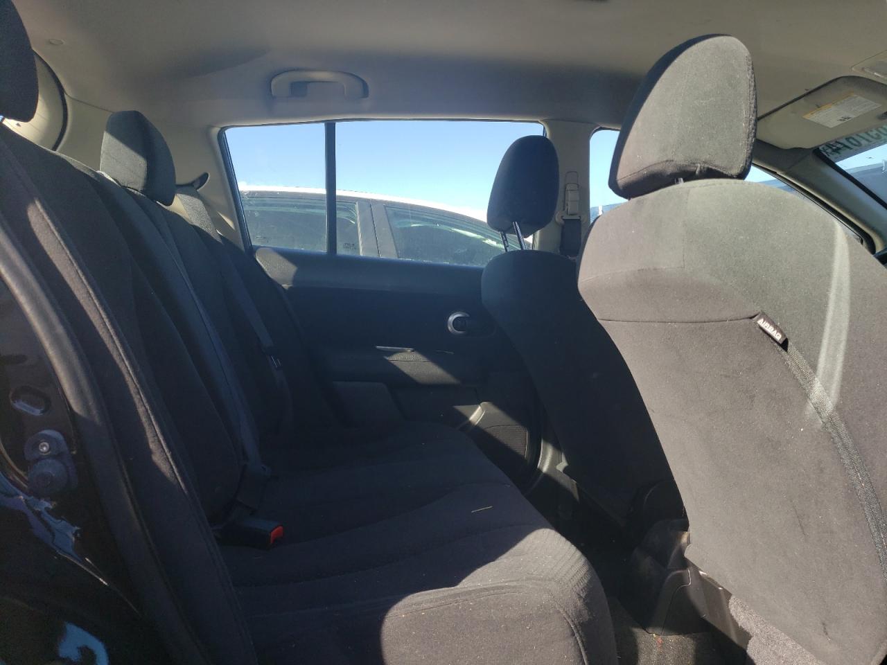 Photo 9 VIN: 3N1BC1CP2CK284830 - NISSAN VERSA 