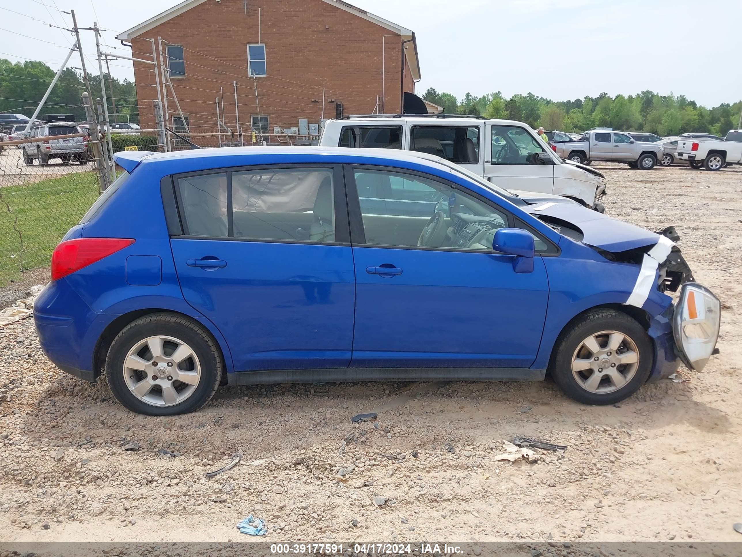 Photo 12 VIN: 3N1BC1CP2CK294158 - NISSAN VERSA 