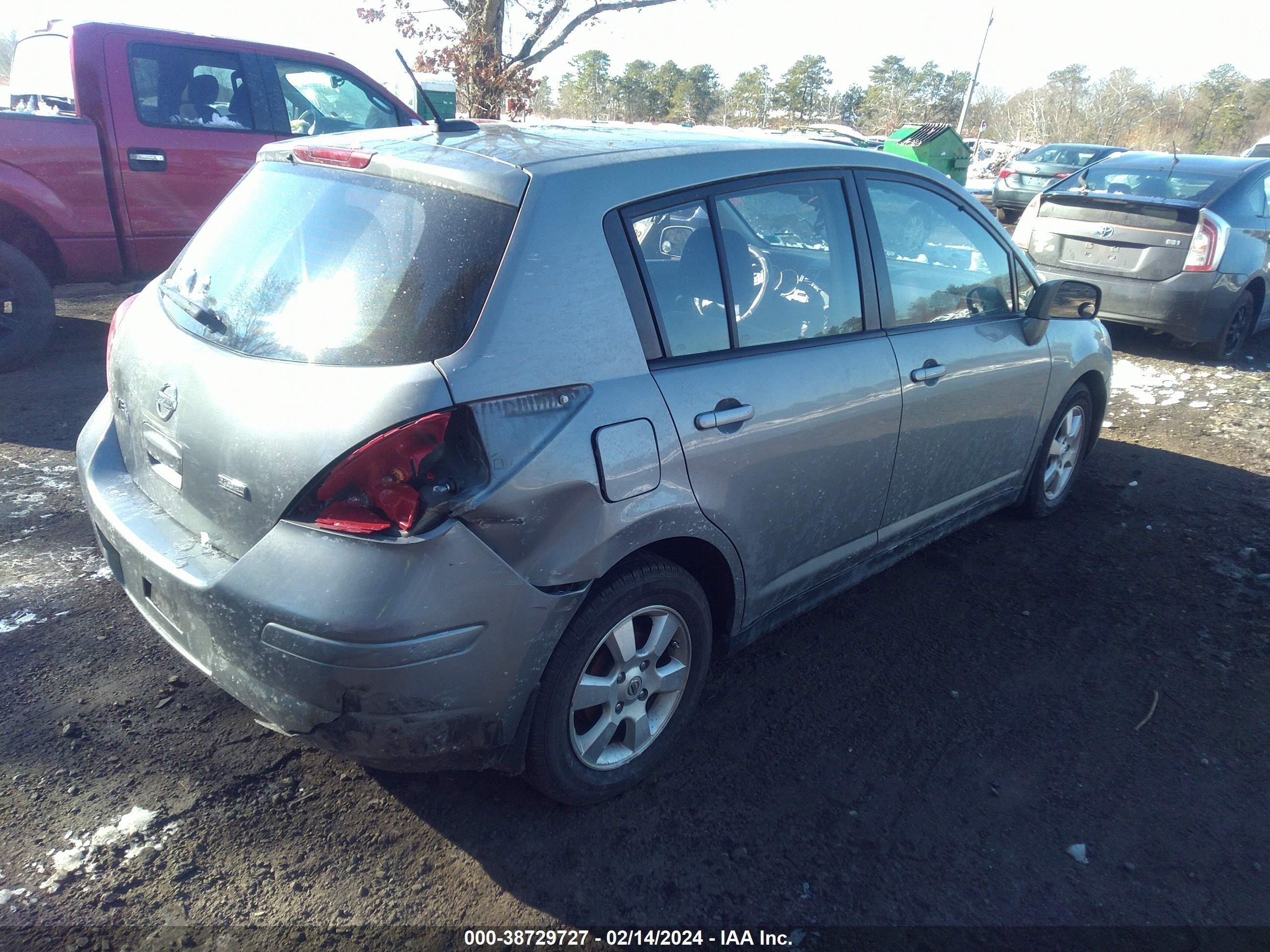 Photo 3 VIN: 3N1BC1CP2CK804329 - NISSAN VERSA 