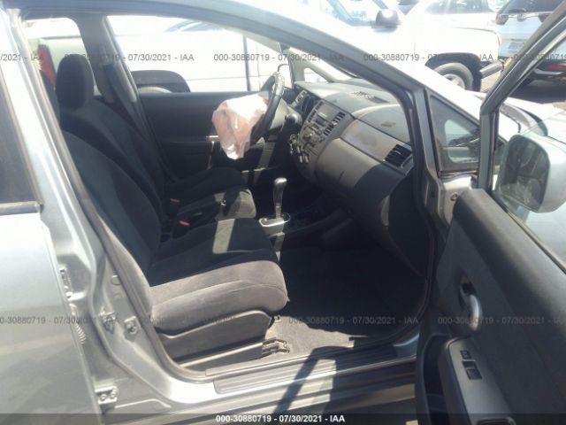 Photo 4 VIN: 3N1BC1CP3AL461828 - NISSAN VERSA 