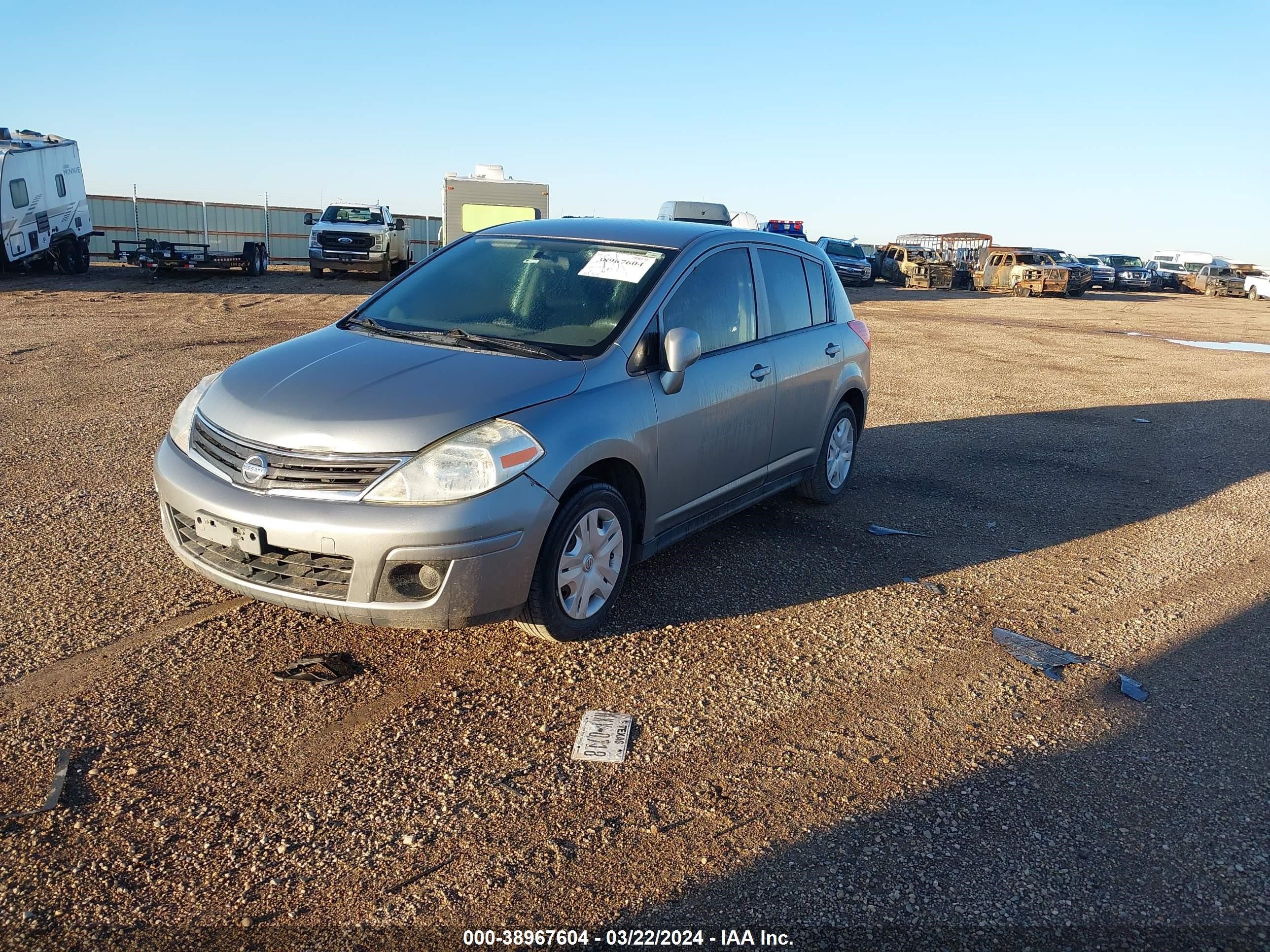 Photo 1 VIN: 3N1BC1CP3BL498654 - NISSAN VERSA 