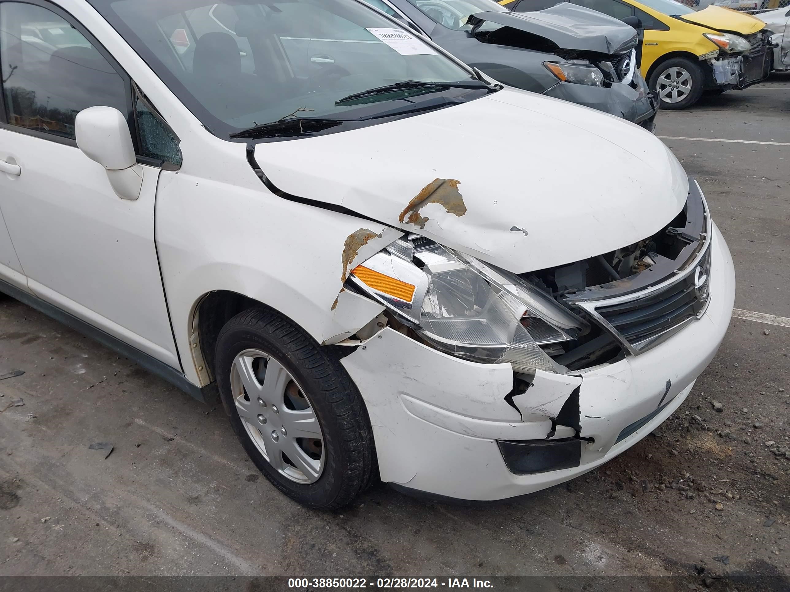 Photo 5 VIN: 3N1BC1CP3CK256115 - NISSAN VERSA 