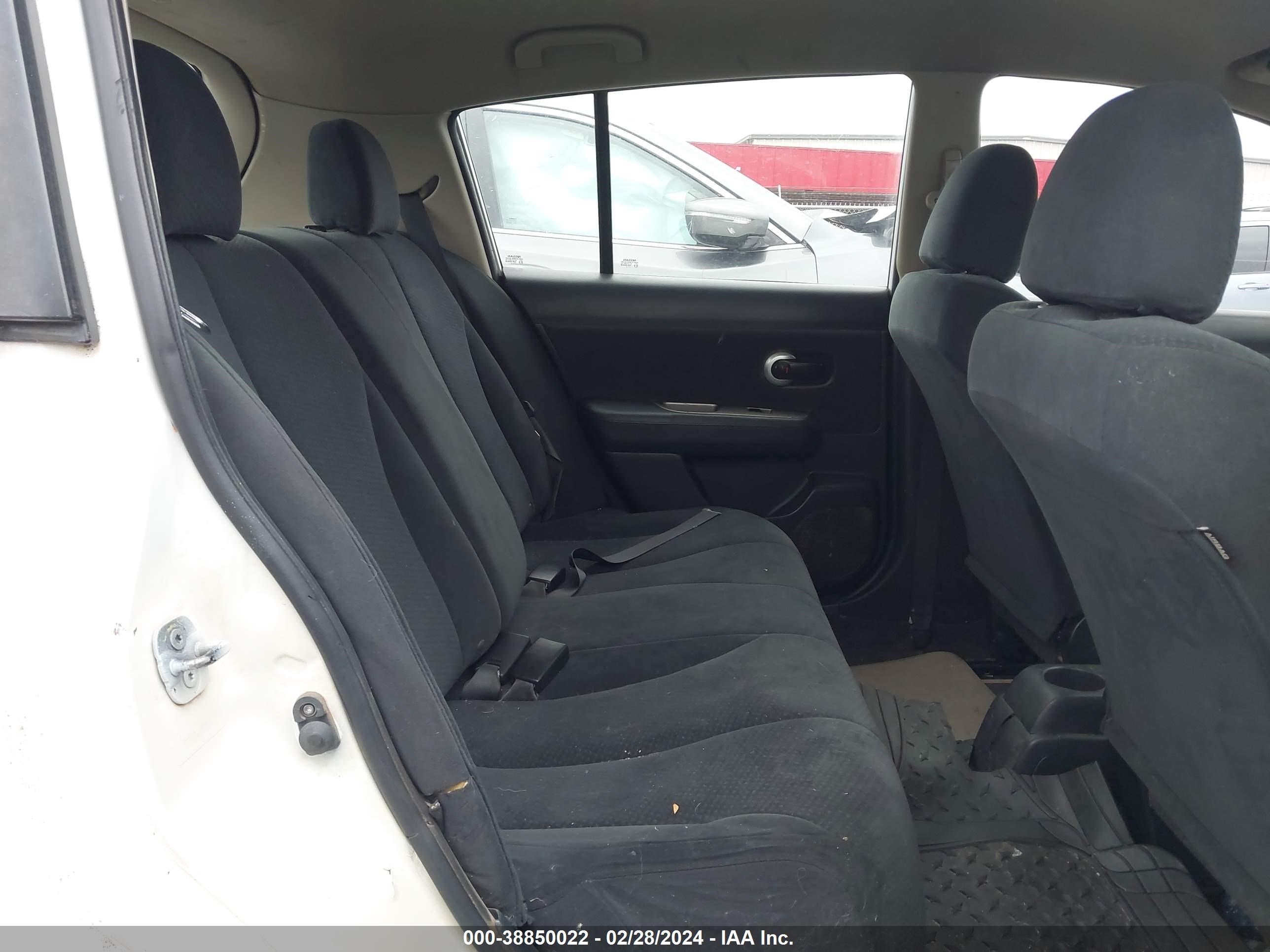 Photo 7 VIN: 3N1BC1CP3CK256115 - NISSAN VERSA 