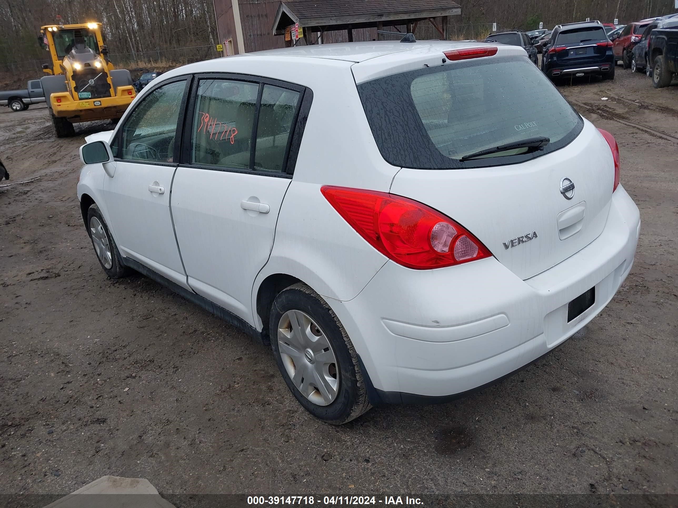 Photo 2 VIN: 3N1BC1CP4AL423105 - NISSAN VERSA 