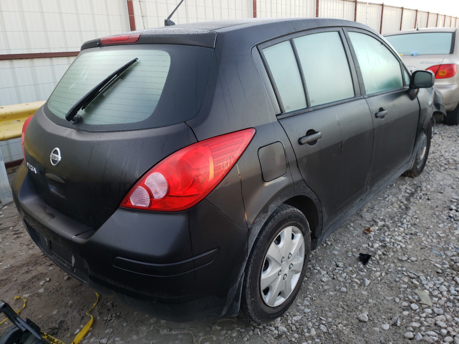 Photo 3 VIN: 3N1BC1CP4BL446692 - NISSAN VERSA S 