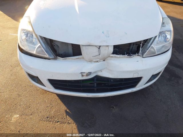 Photo 5 VIN: 3N1BC1CP4CK269262 - NISSAN VERSA 