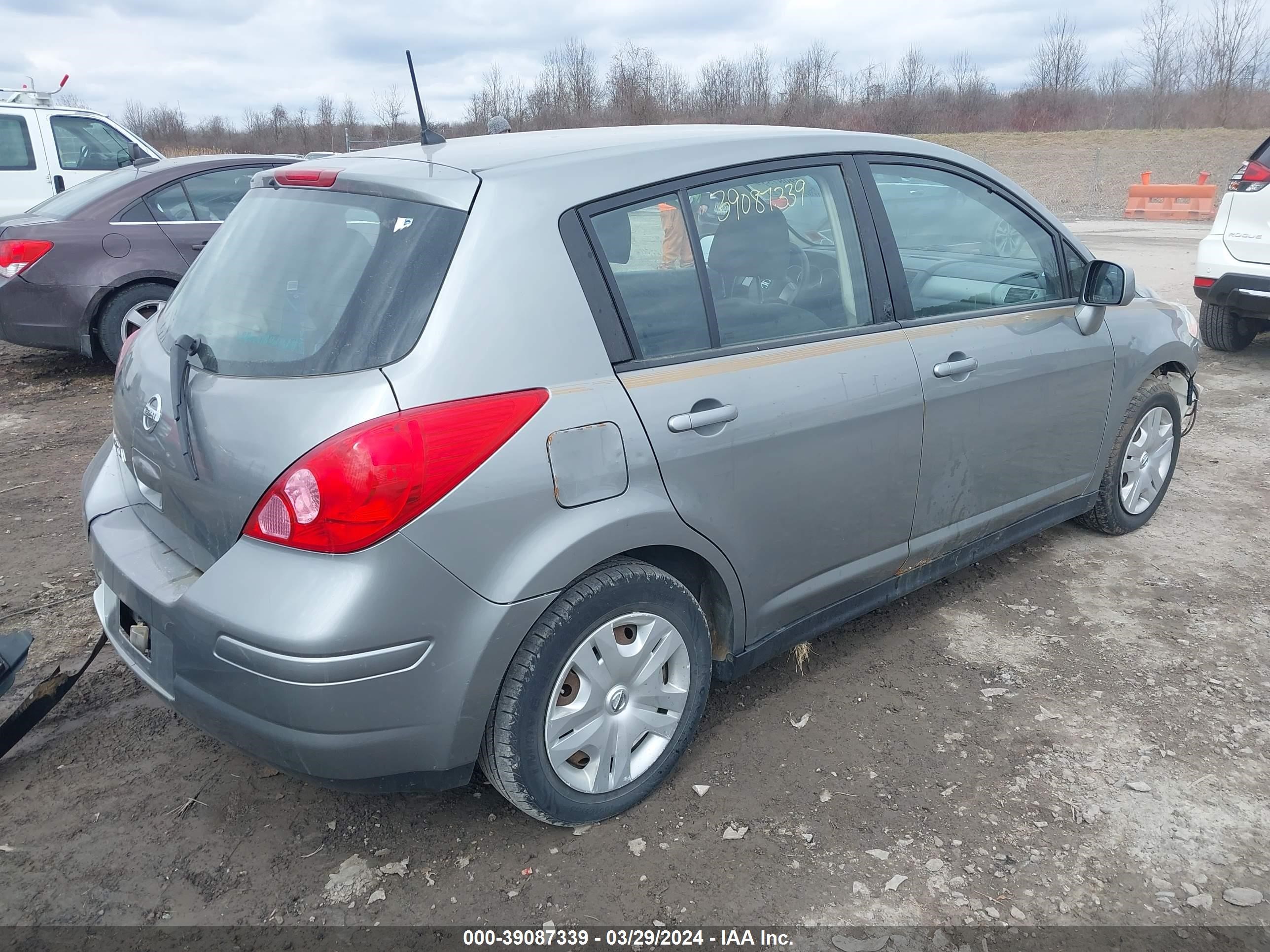 Photo 3 VIN: 3N1BC1CP4CK811654 - NISSAN VERSA 