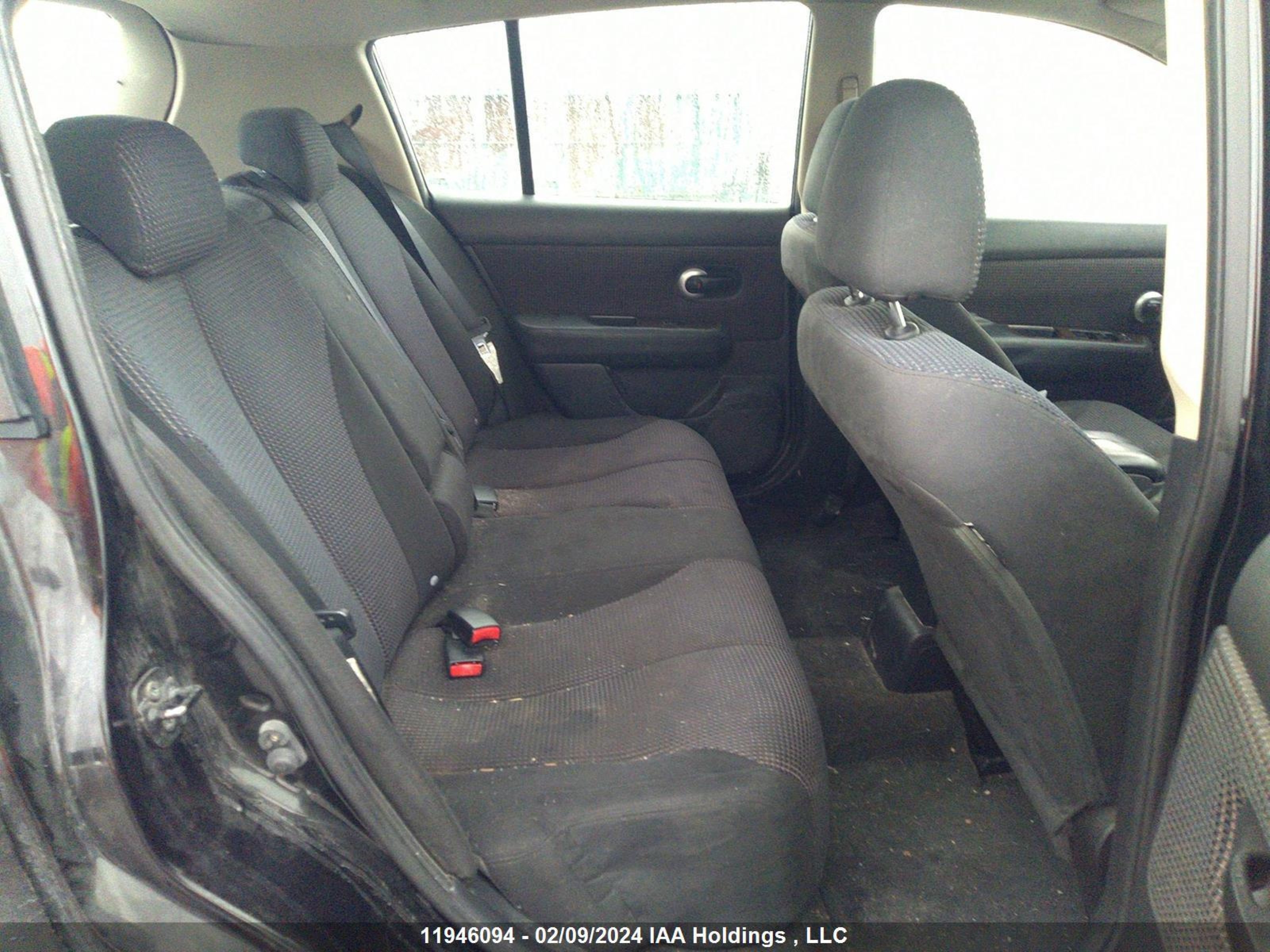 Photo 7 VIN: 3N1BC1CP5AL375016 - NISSAN VERSA 