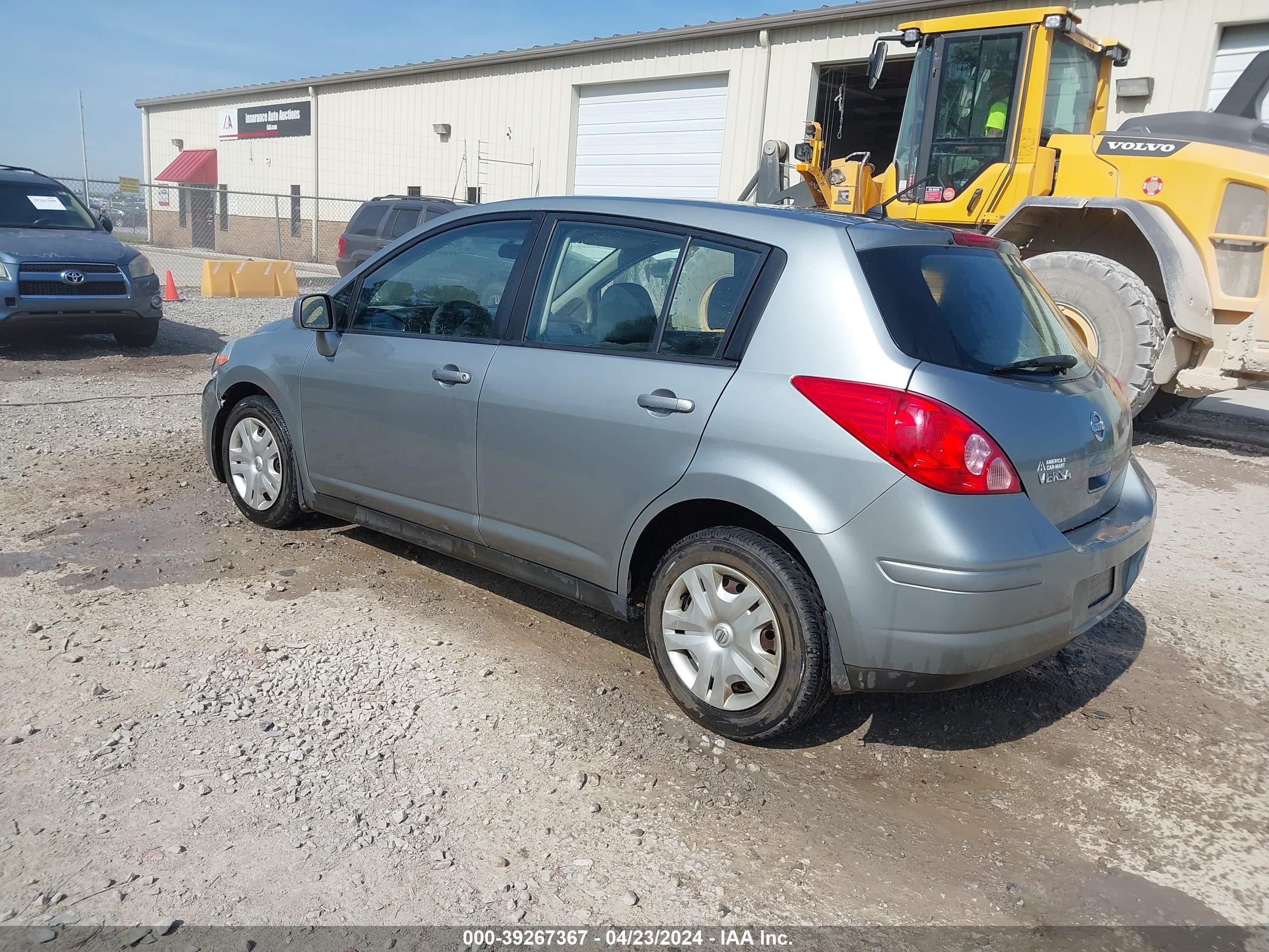 Photo 2 VIN: 3N1BC1CP5AL415790 - NISSAN VERSA 