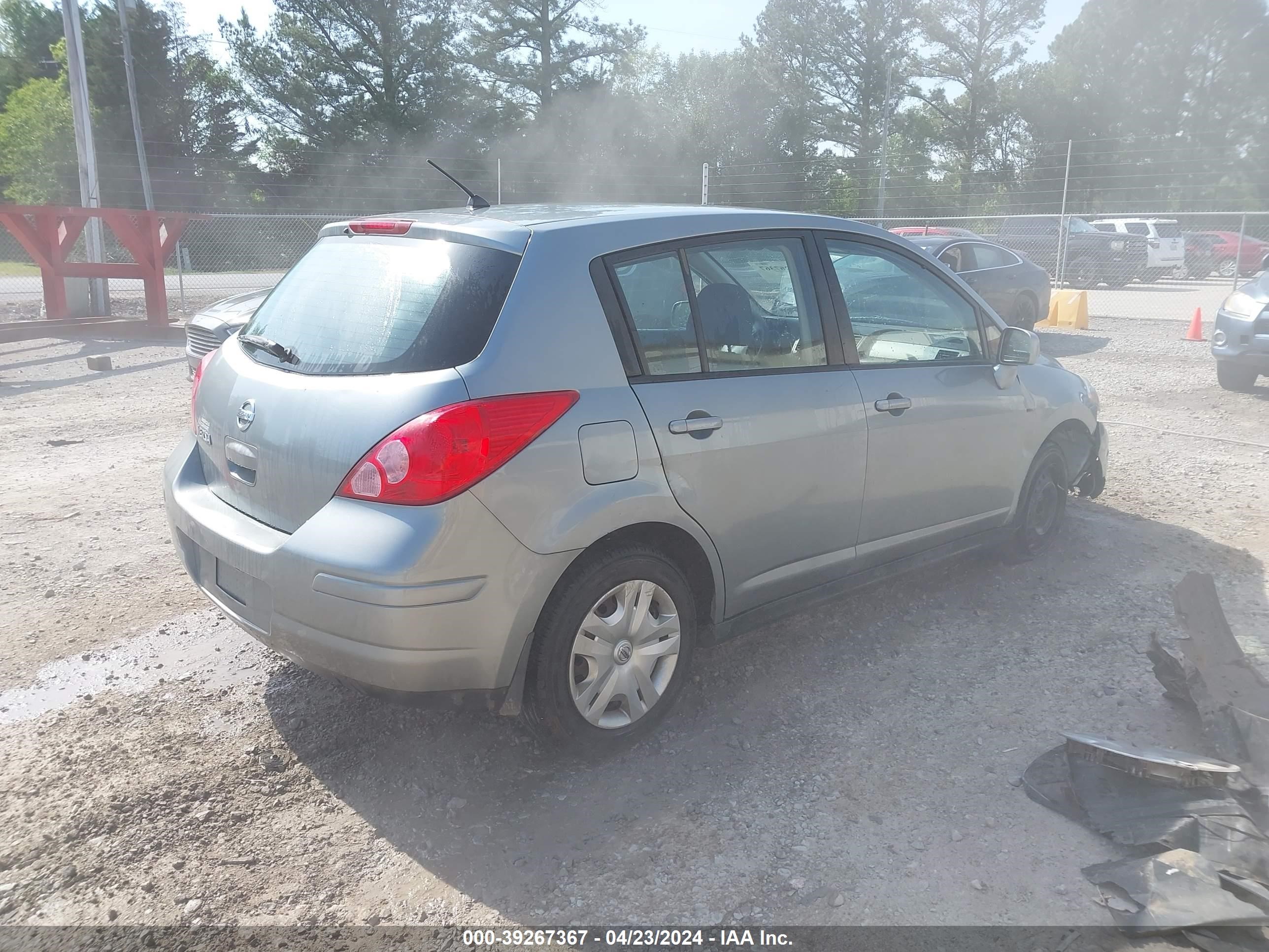 Photo 3 VIN: 3N1BC1CP5AL415790 - NISSAN VERSA 