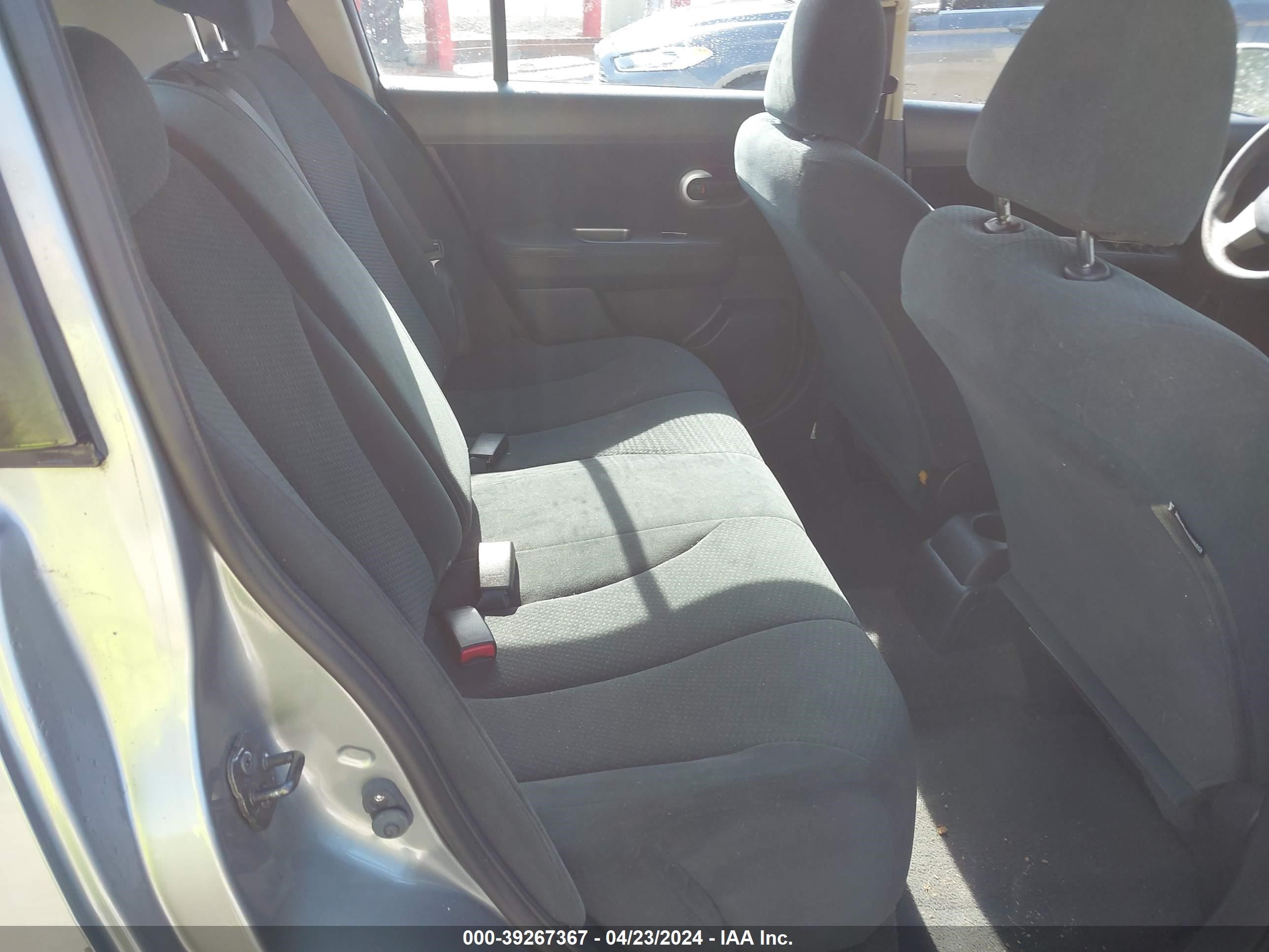 Photo 7 VIN: 3N1BC1CP5AL415790 - NISSAN VERSA 