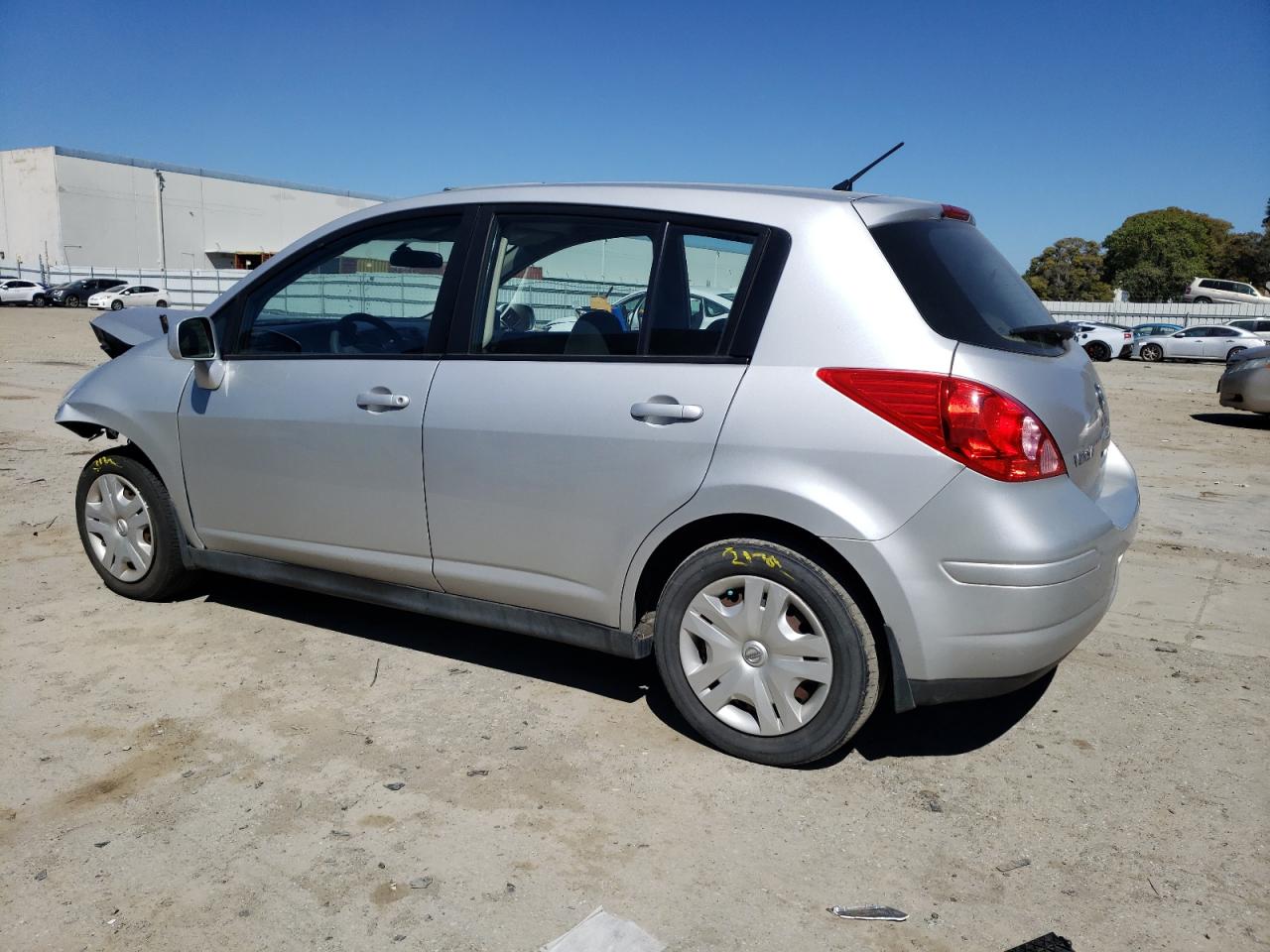 Photo 1 VIN: 3N1BC1CP5BL427732 - NISSAN VERSA 