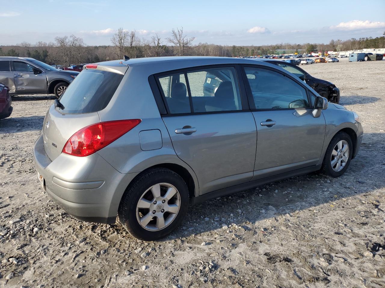 Photo 2 VIN: 3N1BC1CP5CK282571 - NISSAN VERSA 