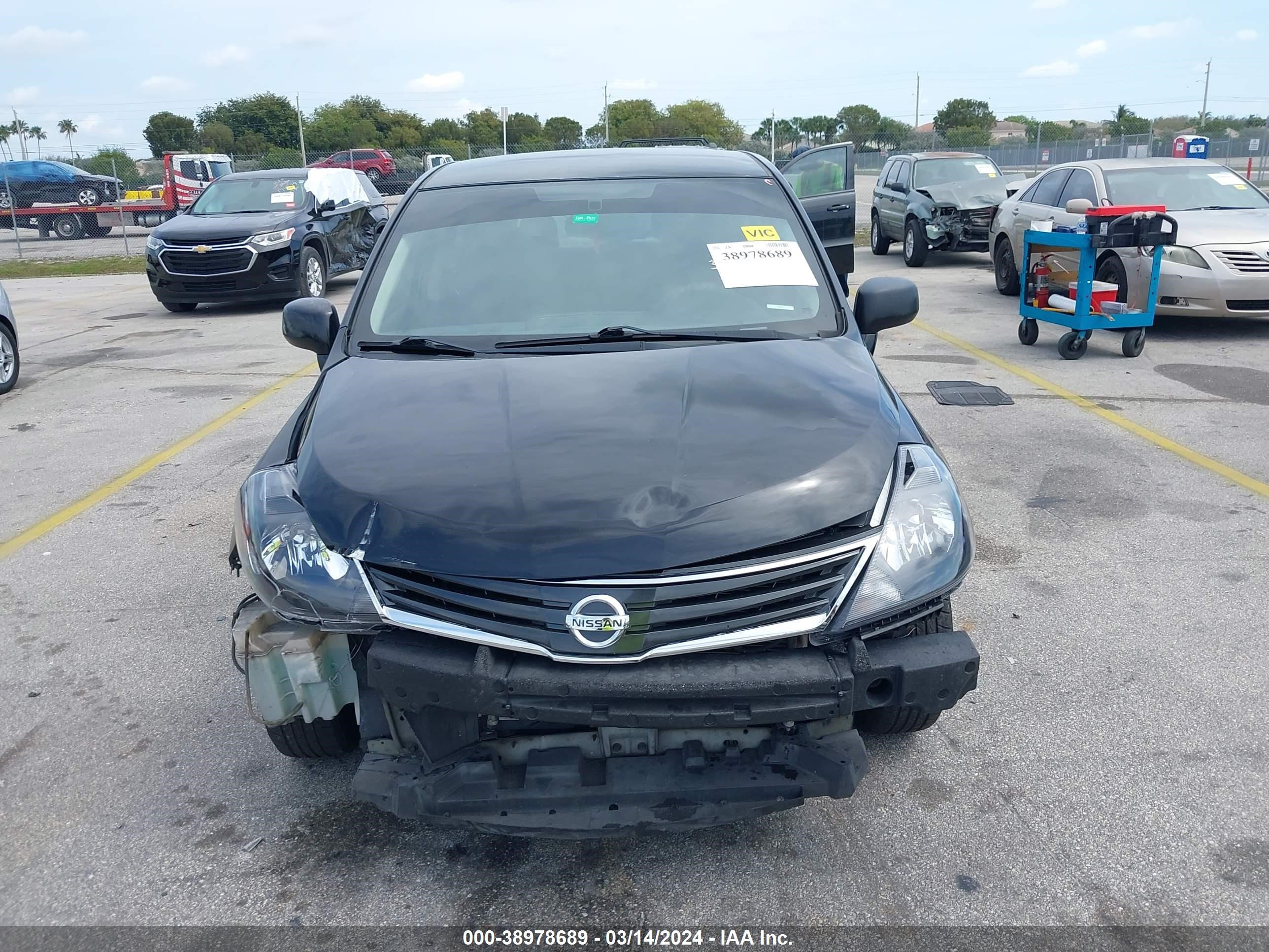 Photo 11 VIN: 3N1BC1CP6BL407439 - NISSAN VERSA 