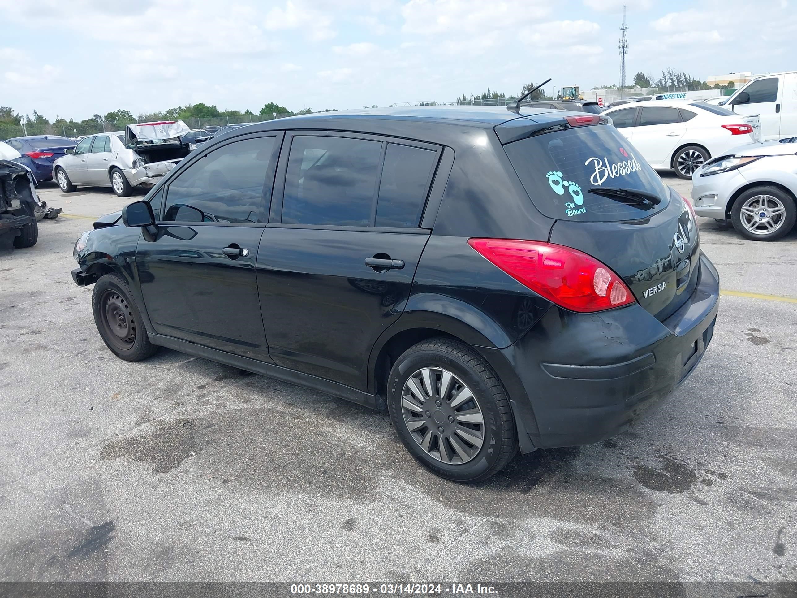 Photo 2 VIN: 3N1BC1CP6BL407439 - NISSAN VERSA 