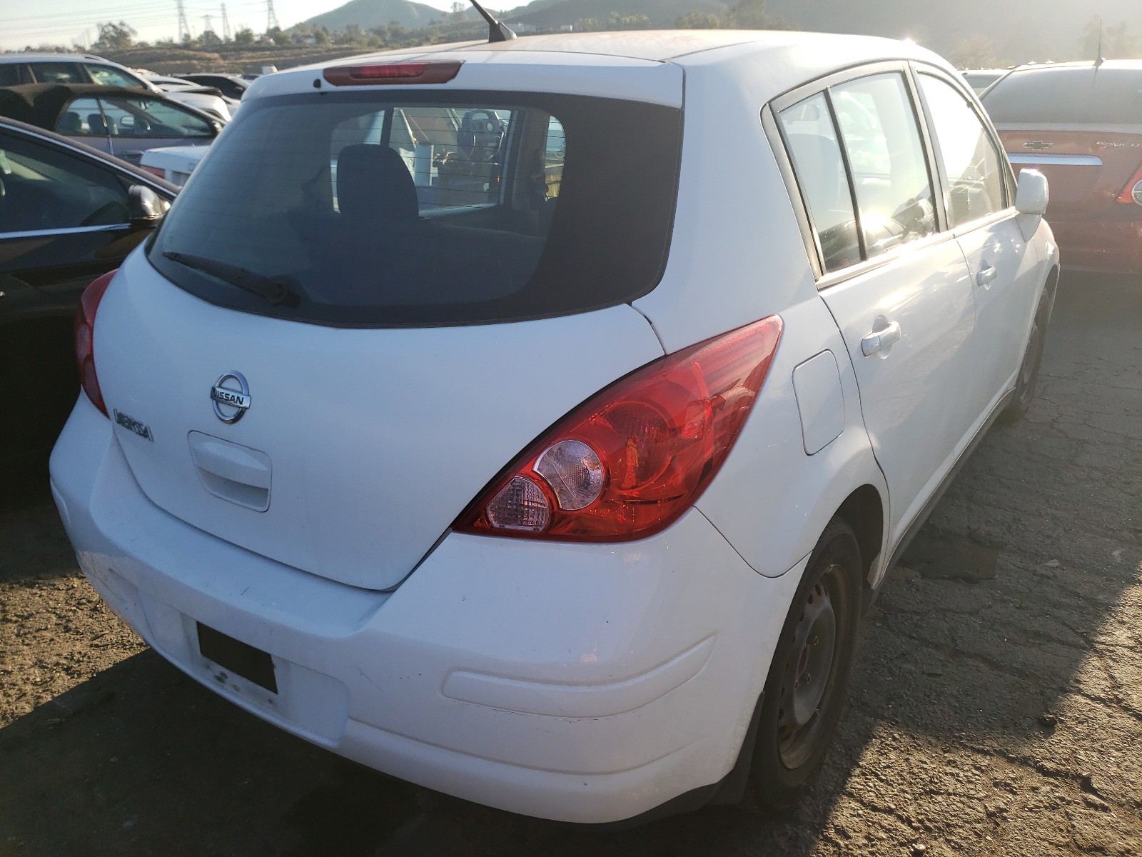 Photo 3 VIN: 3N1BC1CP6BL441638 - NISSAN VERSA S 