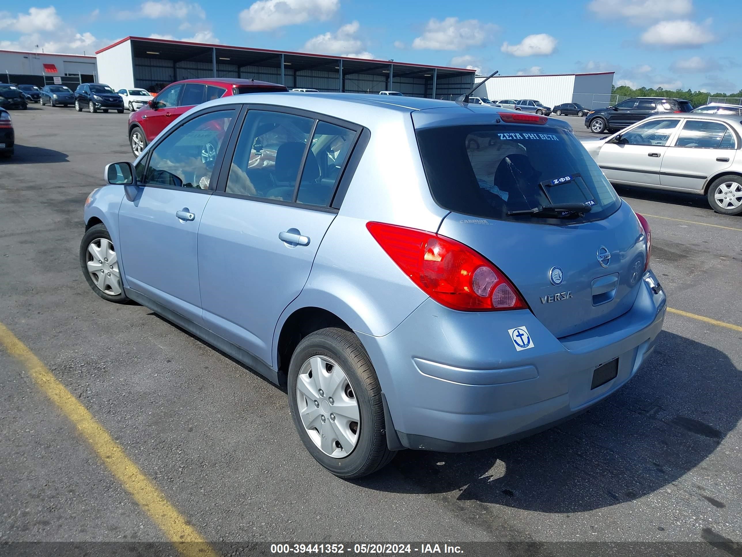 Photo 2 VIN: 3N1BC1CP6BL510411 - NISSAN VERSA 