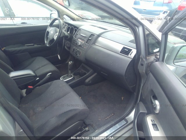 Photo 4 VIN: 3N1BC1CP7AL370092 - NISSAN VERSA 