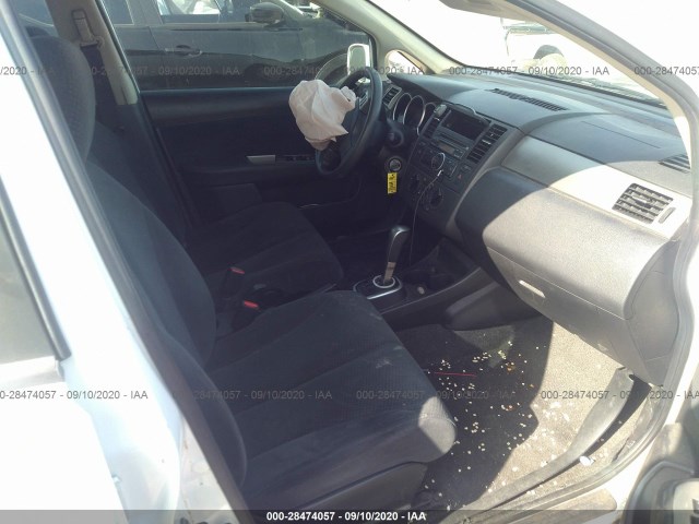 Photo 4 VIN: 3N1BC1CP7BL450624 - NISSAN VERSA 