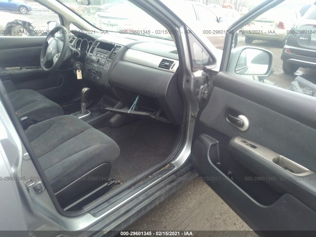 Photo 4 VIN: 3N1BC1CP7BL478570 - NISSAN VERSA 