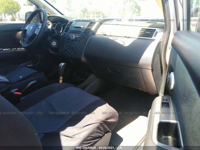 Photo 4 VIN: 3N1BC1CP7BL492503 - NISSAN VERSA 