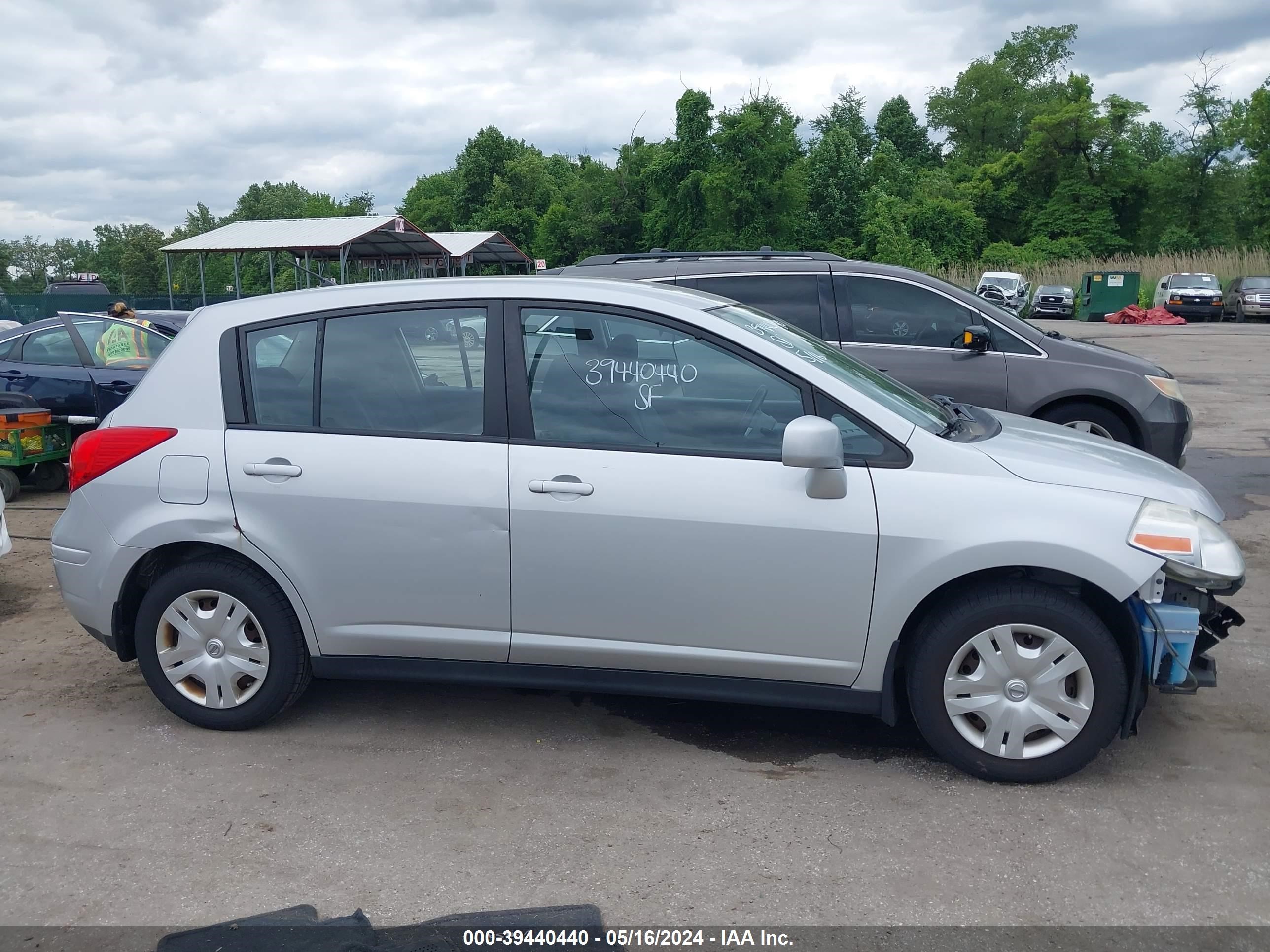 Photo 13 VIN: 3N1BC1CP8AL447259 - NISSAN VERSA 