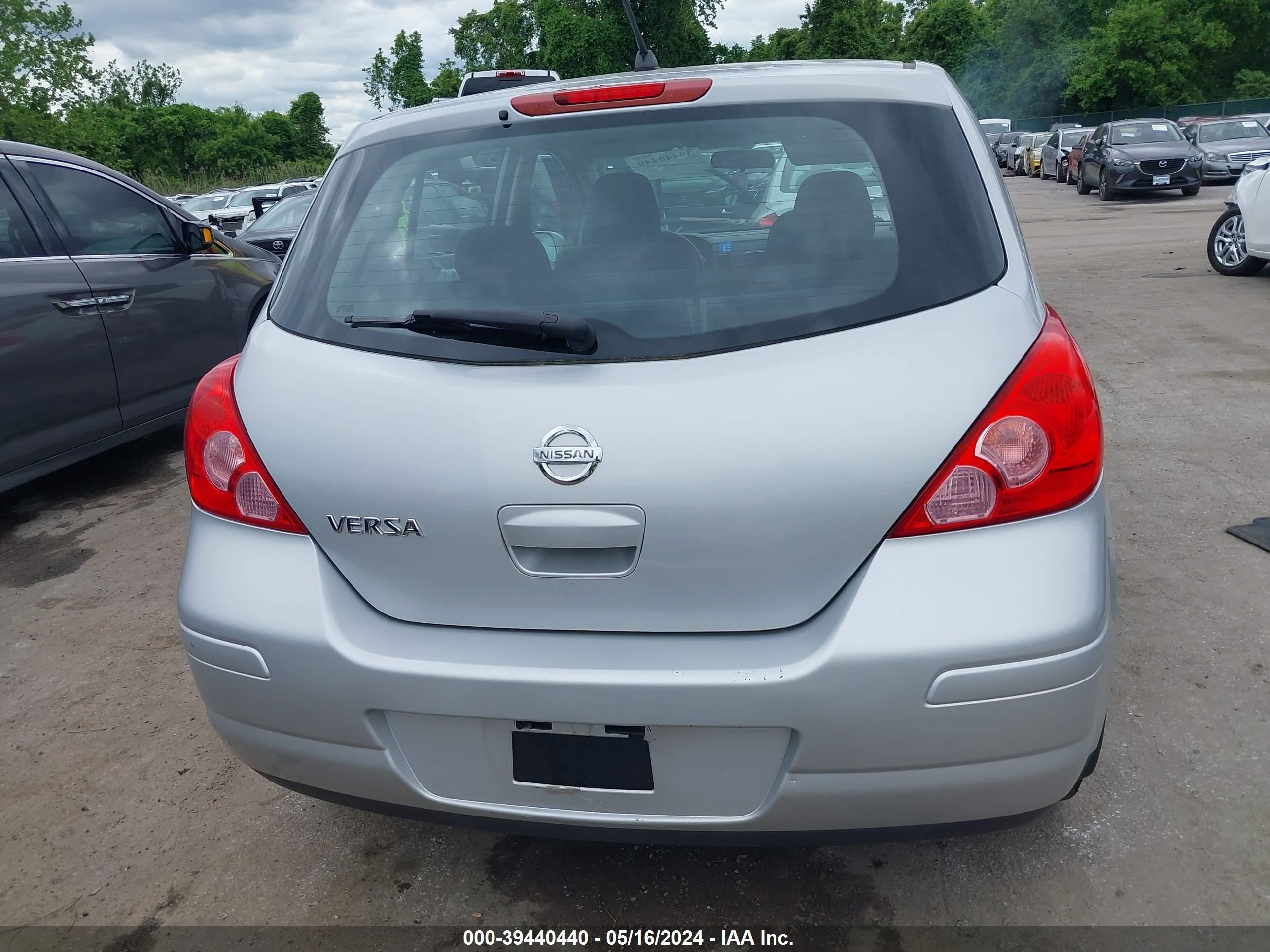 Photo 16 VIN: 3N1BC1CP8AL447259 - NISSAN VERSA 