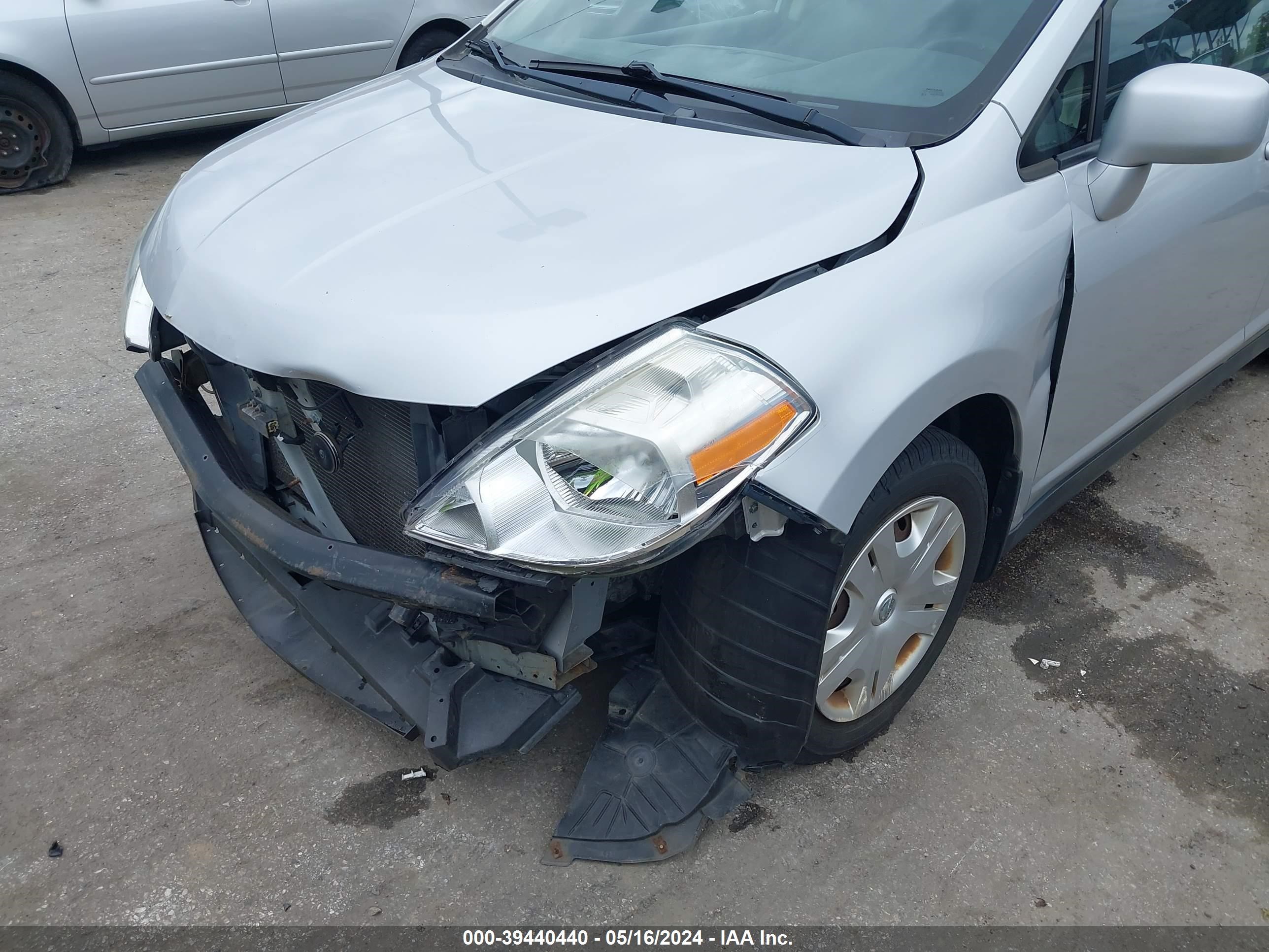 Photo 5 VIN: 3N1BC1CP8AL447259 - NISSAN VERSA 