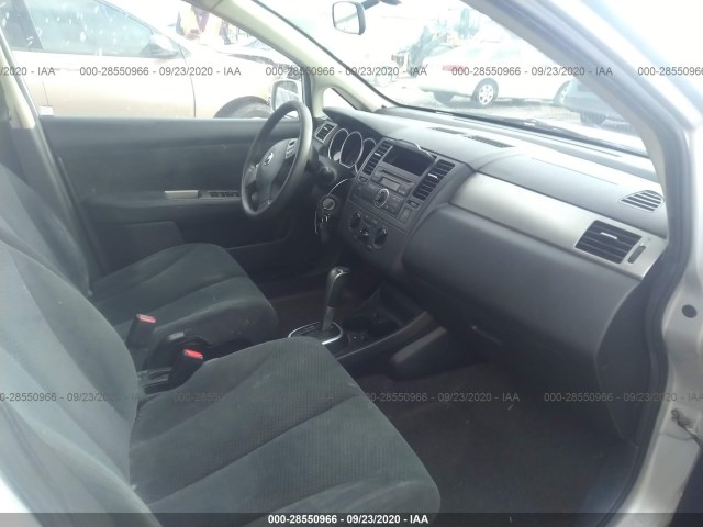 Photo 4 VIN: 3N1BC1CP8BL378090 - NISSAN VERSA 