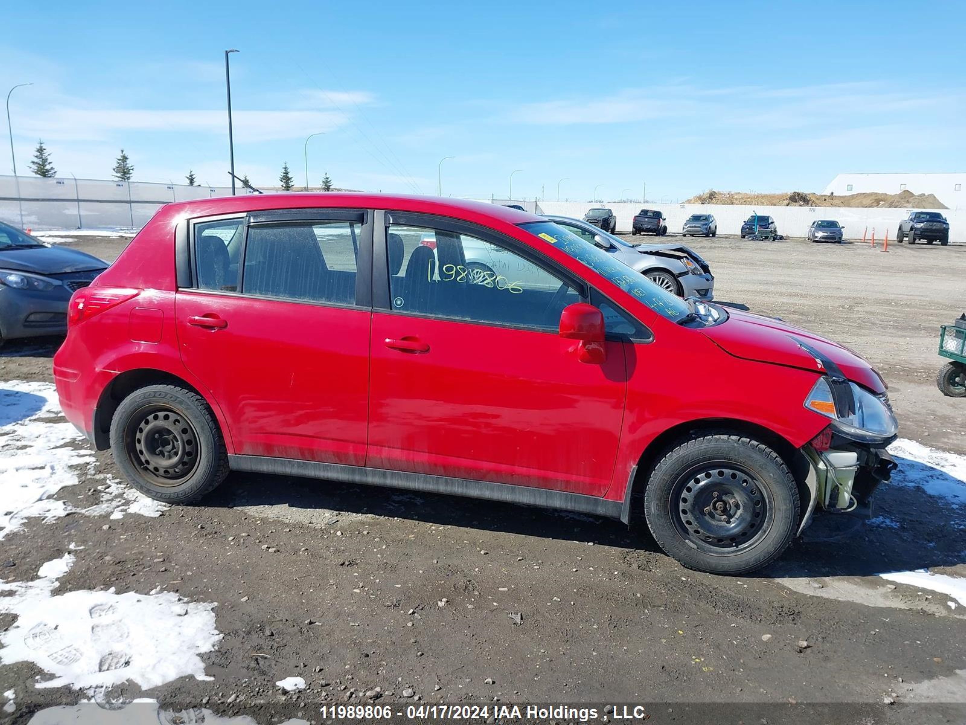 Photo 13 VIN: 3N1BC1CP8BL386626 - NISSAN VERSA 