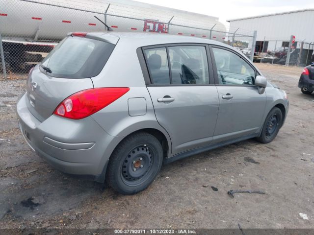 Photo 3 VIN: 3N1BC1CP8BL440300 - NISSAN VERSA 