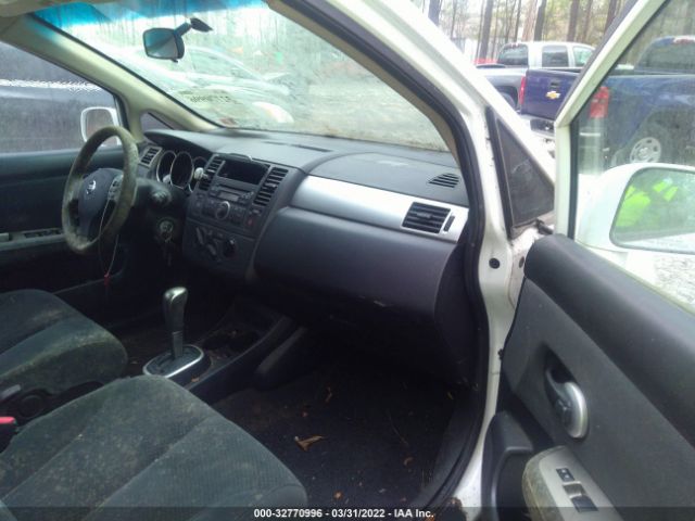 Photo 4 VIN: 3N1BC1CP8BL479663 - NISSAN VERSA 