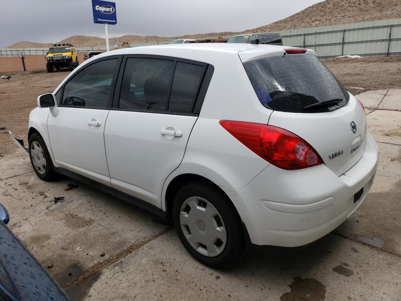 Photo 1 VIN: 3N1BC1CP8BL507588 - NISSAN VERSA 