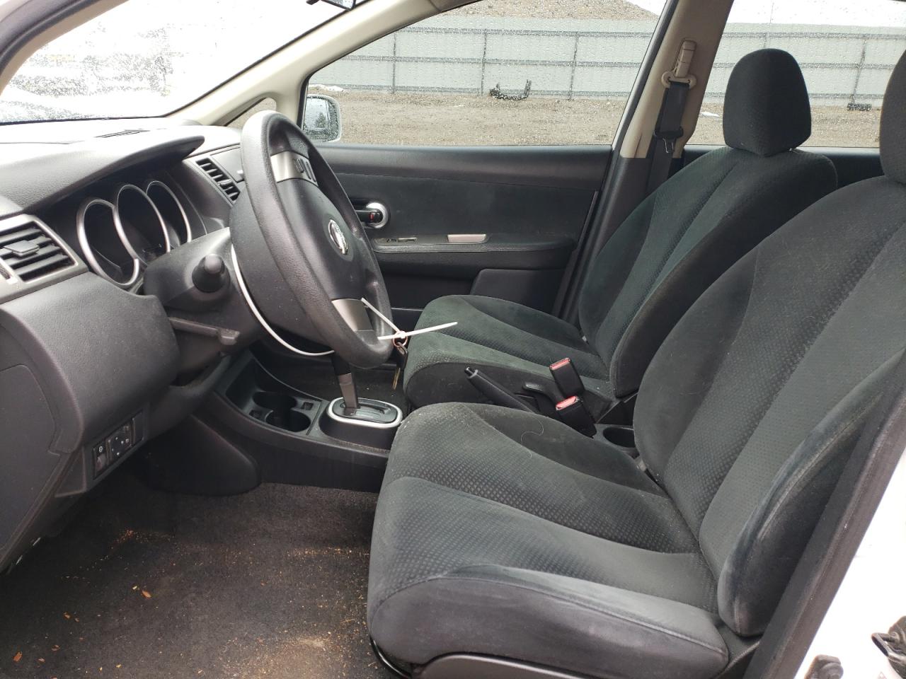 Photo 6 VIN: 3N1BC1CP8BL507588 - NISSAN VERSA 