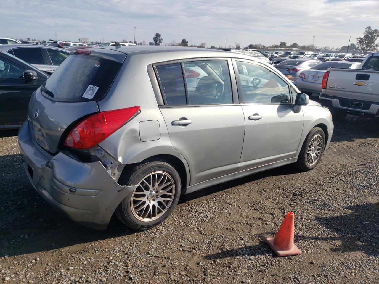 Photo 2 VIN: 3N1BC1CP8CK217522 - NISSAN VERSA 