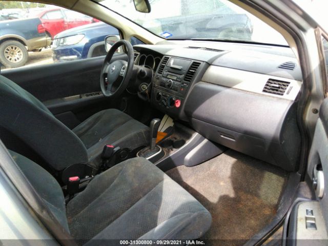 Photo 4 VIN: 3N1BC1CP9AL429773 - NISSAN VERSA 