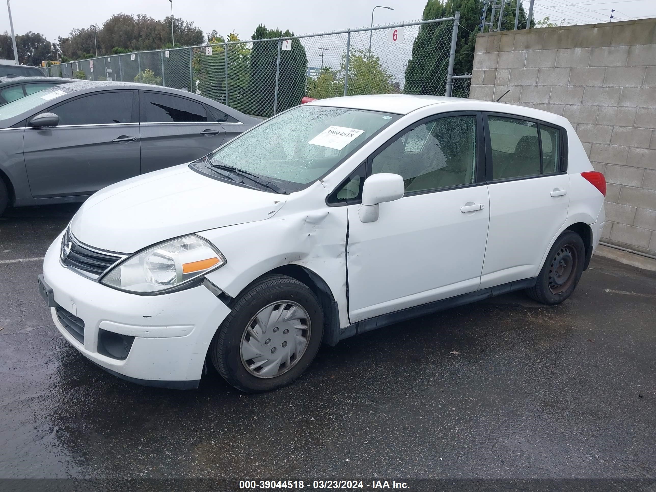 Photo 1 VIN: 3N1BC1CP9CK249072 - NISSAN VERSA 