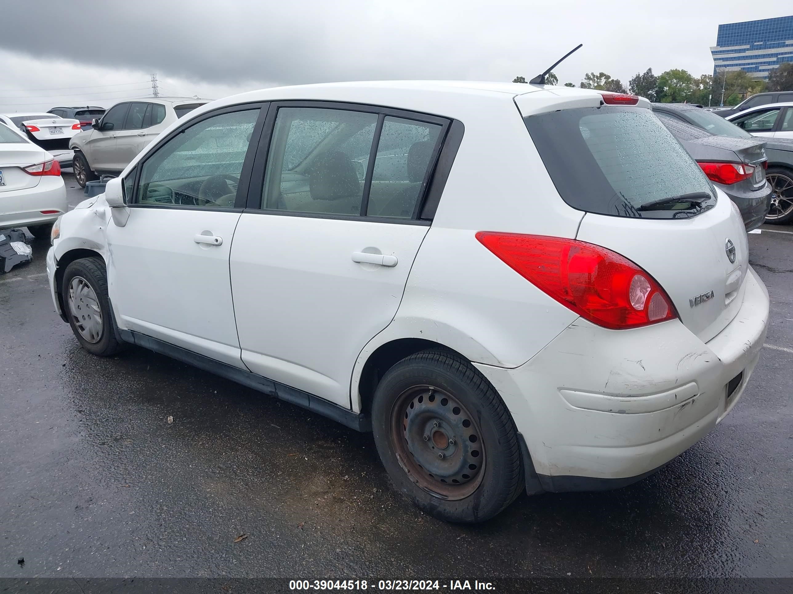 Photo 2 VIN: 3N1BC1CP9CK249072 - NISSAN VERSA 