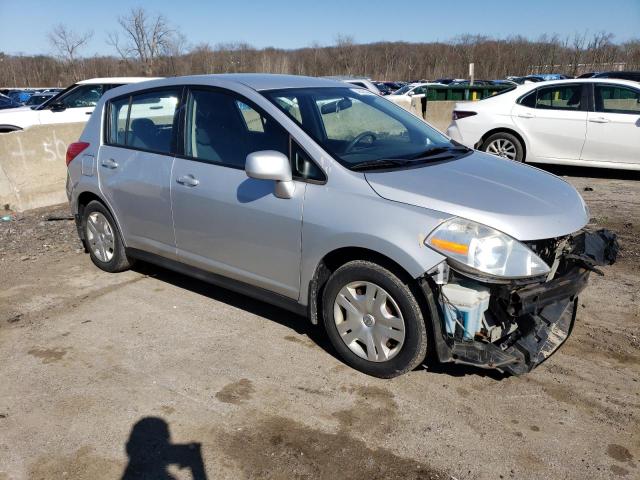 Photo 3 VIN: 3N1BC1CPXAL372953 - NISSAN VERSA 