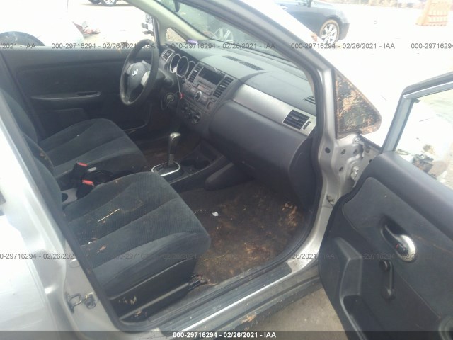 Photo 4 VIN: 3N1BC1CPXAL403148 - NISSAN VERSA 