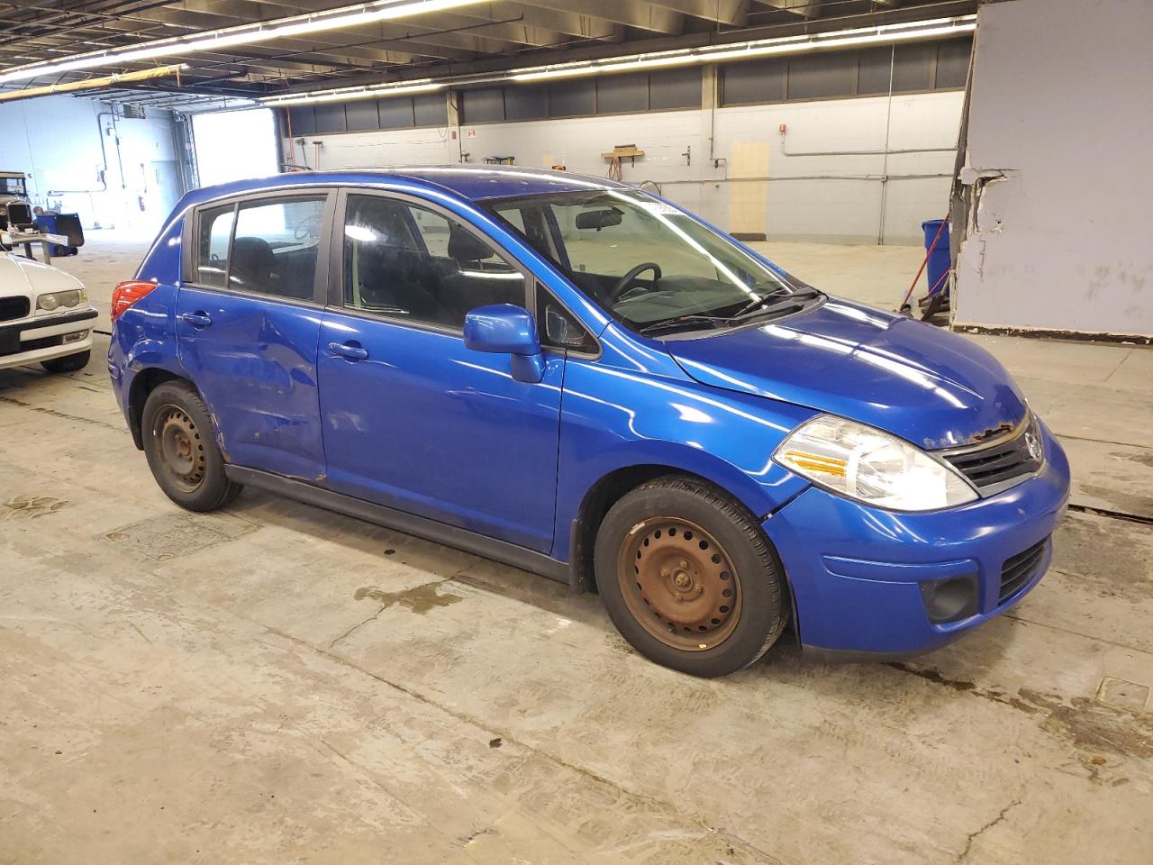 Photo 3 VIN: 3N1BC1CPXAL446761 - NISSAN VERSA 